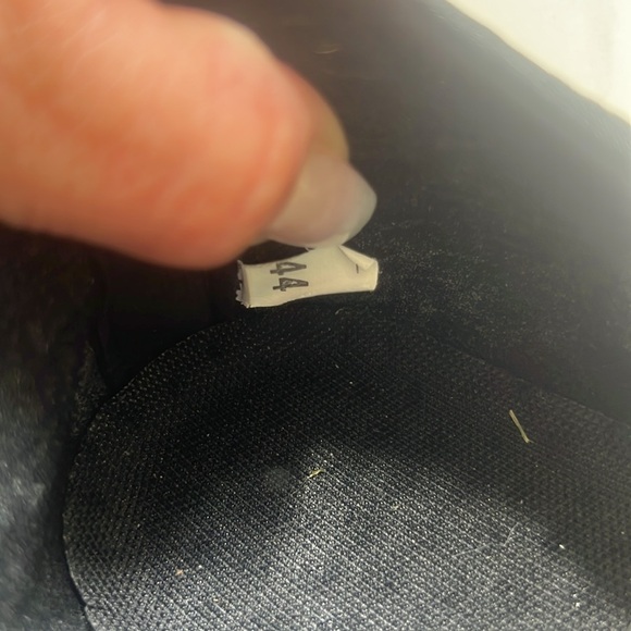 Adidas Hover Boost 88-Y Fashion Runner Shoes Black Bright Green Accents size 44 - Picture 6 of 6